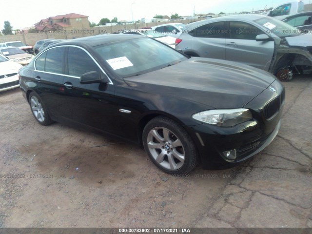 Photo 0 VIN: WBAFR9C50BC270355 - BMW 5 