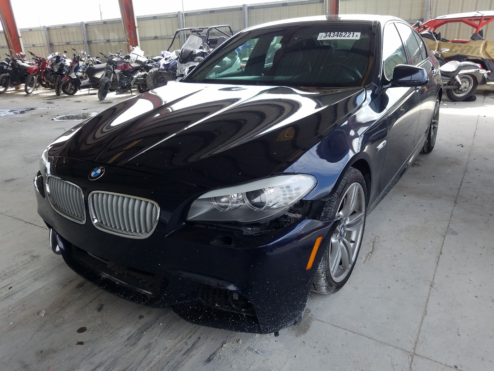 Photo 1 VIN: WBAFR9C50BC758866 - BMW 550 I 