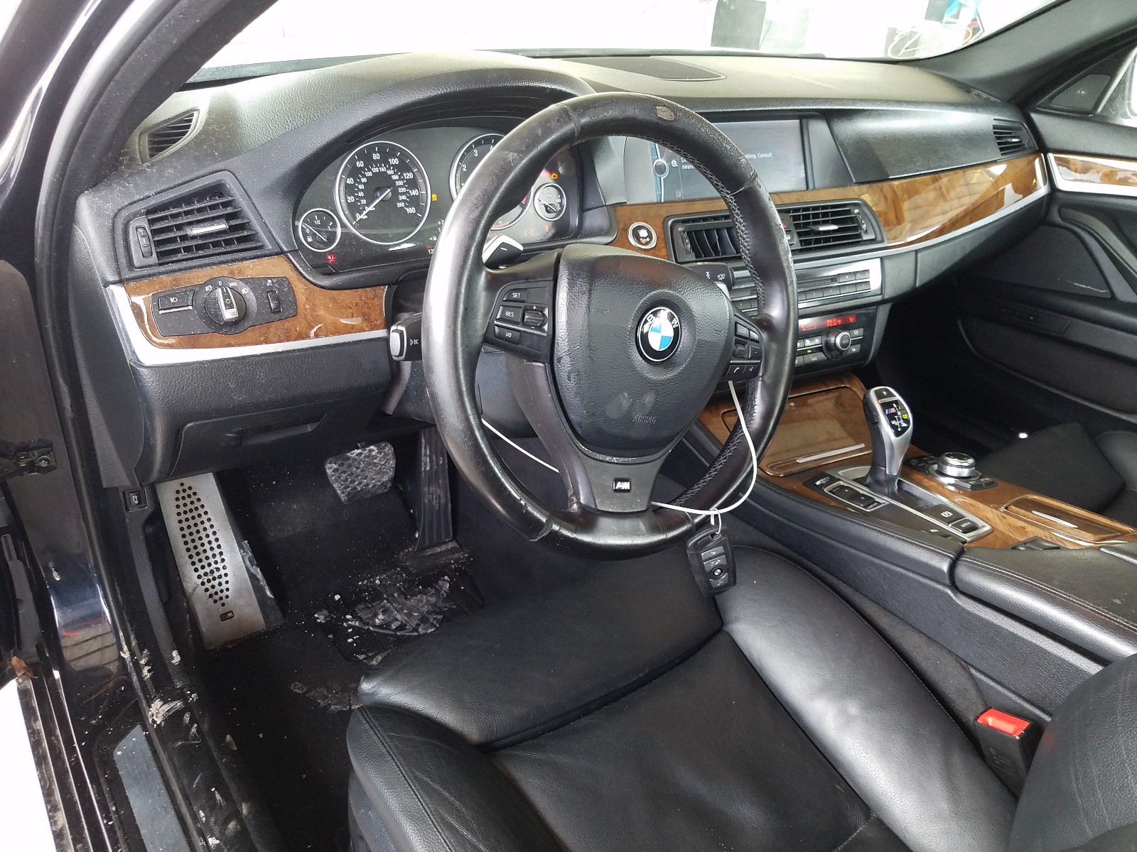 Photo 8 VIN: WBAFR9C50BC758866 - BMW 550 I 