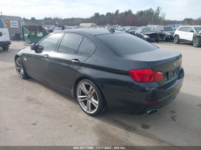 Photo 2 VIN: WBAFR9C51BC270719 - BMW 550I 