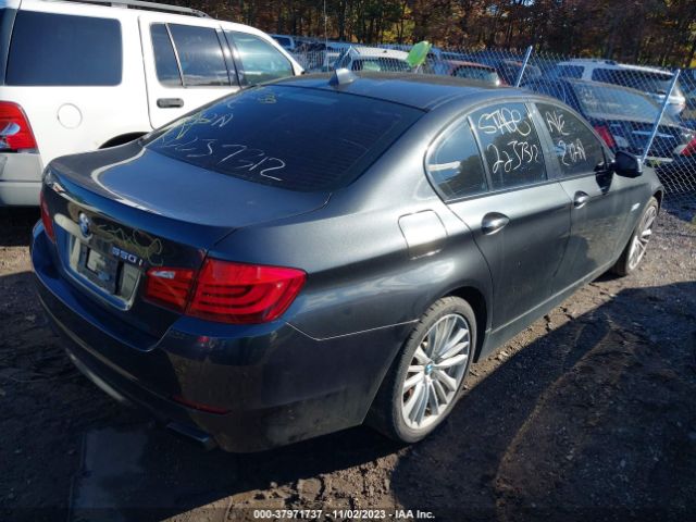 Photo 3 VIN: WBAFR9C52BC270597 - BMW 550I 