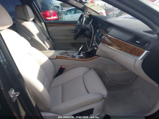 Photo 4 VIN: WBAFR9C52BC757850 - BMW 550I 