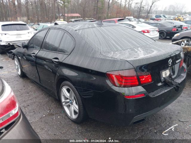 Photo 2 VIN: WBAFR9C52BDE81747 - BMW 550I 