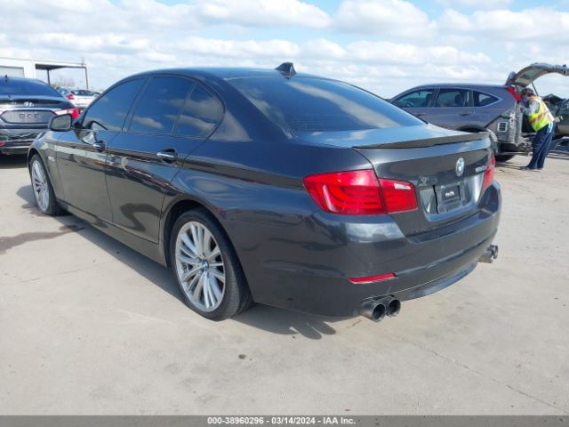 Photo 2 VIN: WBAFR9C53BC270477 - BMW 550I 