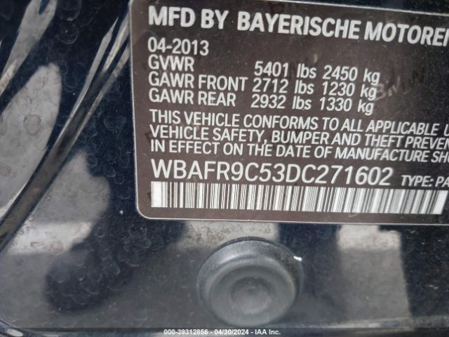 Photo 8 VIN: WBAFR9C53DC271602 - BMW 550I 