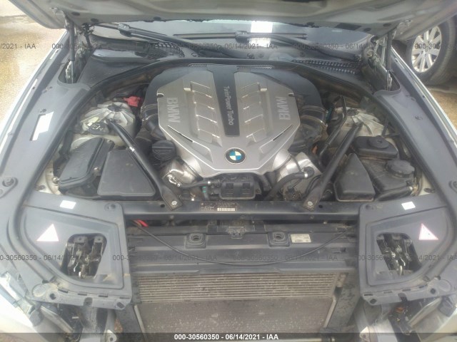 Photo 9 VIN: WBAFR9C54BC757512 - BMW 5 