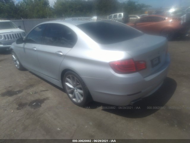 Photo 2 VIN: WBAFR9C55BC617663 - BMW 5 