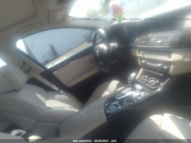 Photo 4 VIN: WBAFR9C55BC617663 - BMW 5 