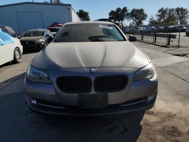 Photo 4 VIN: WBAFR9C55BC618201 - BMW 550 I 