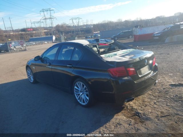 Photo 2 VIN: WBAFR9C56BC271087 - BMW 550I 