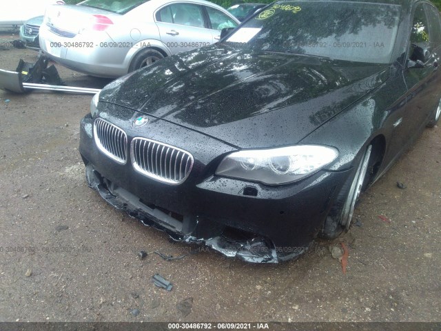 Photo 5 VIN: WBAFR9C57BC617809 - BMW 5 