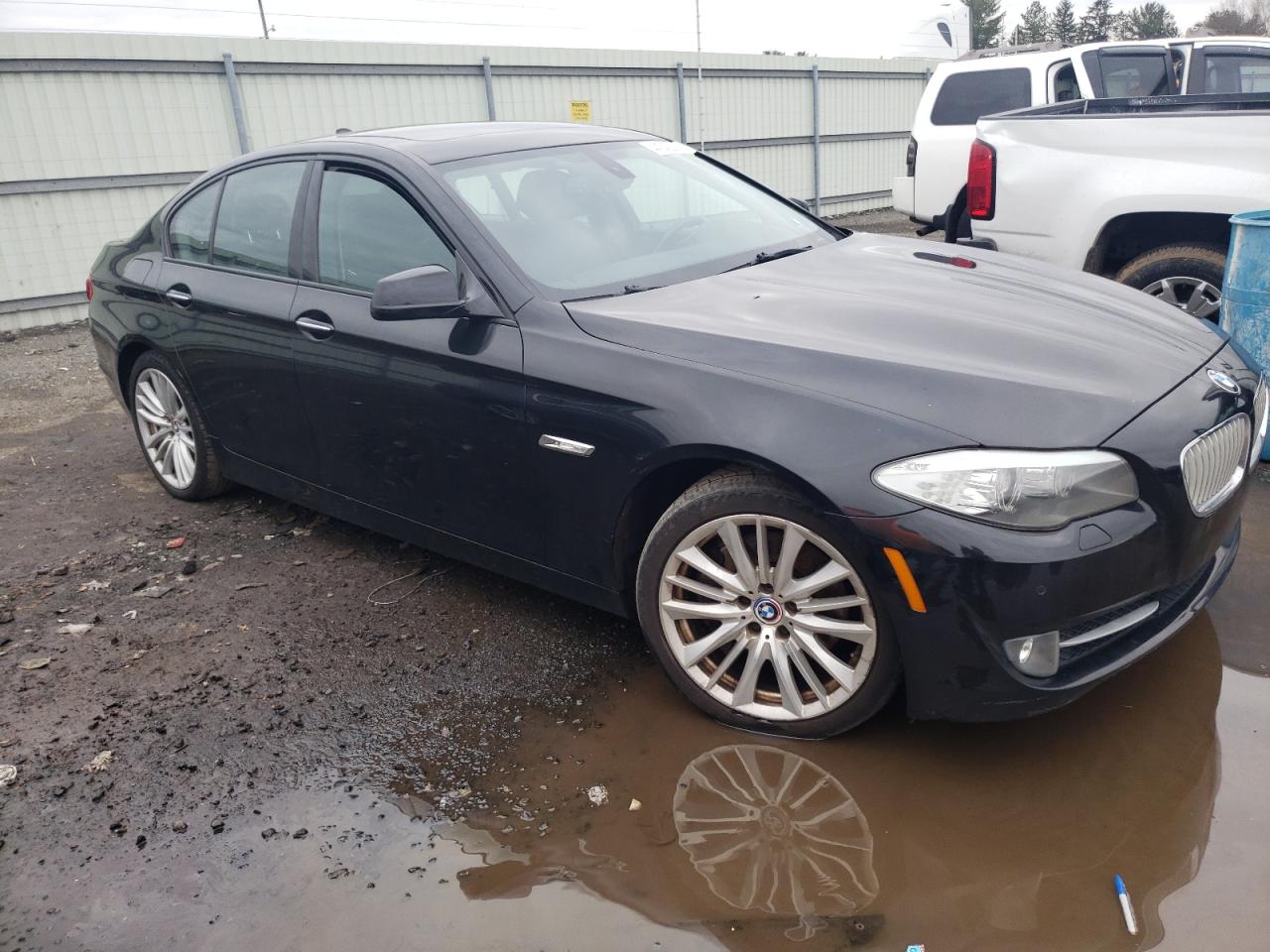 Photo 3 VIN: WBAFR9C58BC617575 - BMW 5ER 