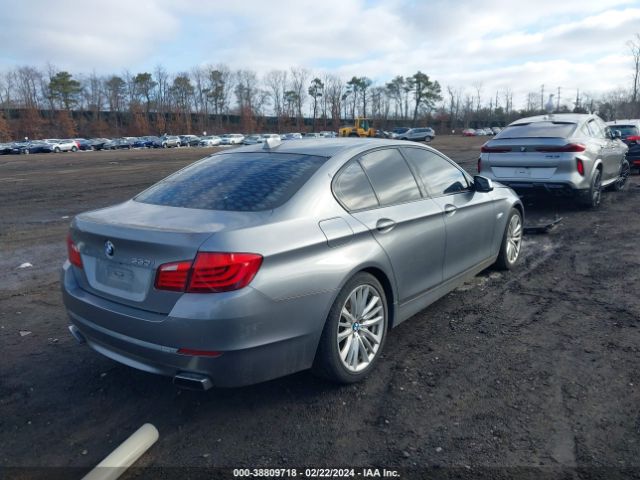 Photo 3 VIN: WBAFR9C58CDV59043 - BMW 550I 