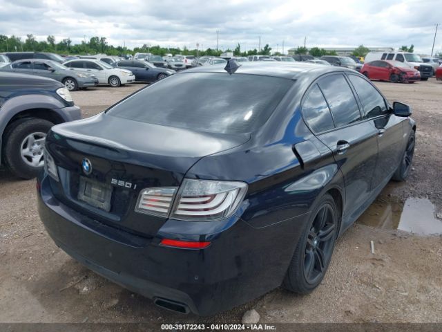 Photo 3 VIN: WBAFR9C59BC758171 - BMW 550I 