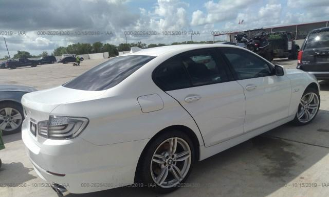 Photo 3 VIN: WBAFR9C5XBC617822 - BMW 550 