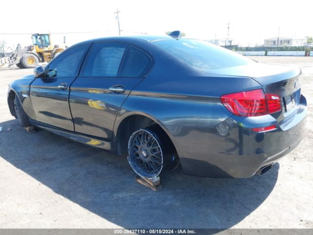 Photo 2 VIN: WBAFR9C5XBC758454 - BMW 550I 