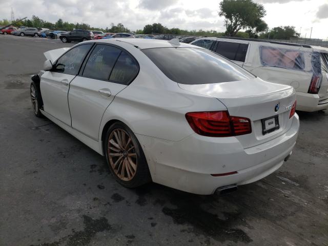 Photo 2 VIN: WBAFR9C5XCDV58556 - BMW 550 I 