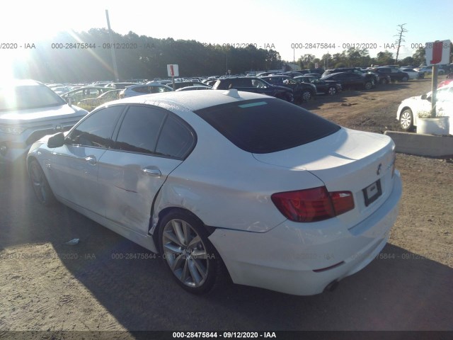 Photo 2 VIN: WBAFU7C50BC873745 - BMW 5 