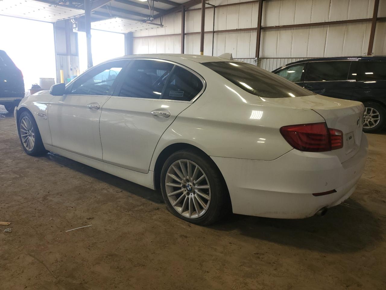 Photo 1 VIN: WBAFU7C50CDU64415 - BMW 5ER 