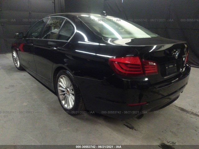 Photo 2 VIN: WBAFU7C51BC777591 - BMW 5 