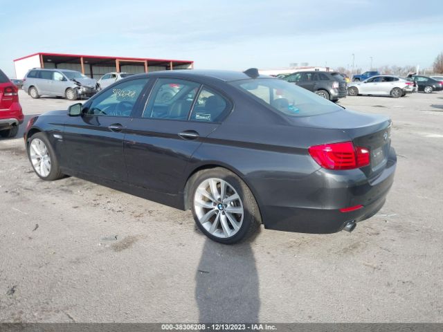 Photo 2 VIN: WBAFU7C51BC871017 - BMW 535I 