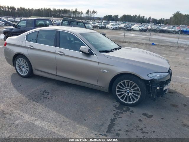 Photo 0 VIN: WBAFU7C52BC781746 - BMW 535I 