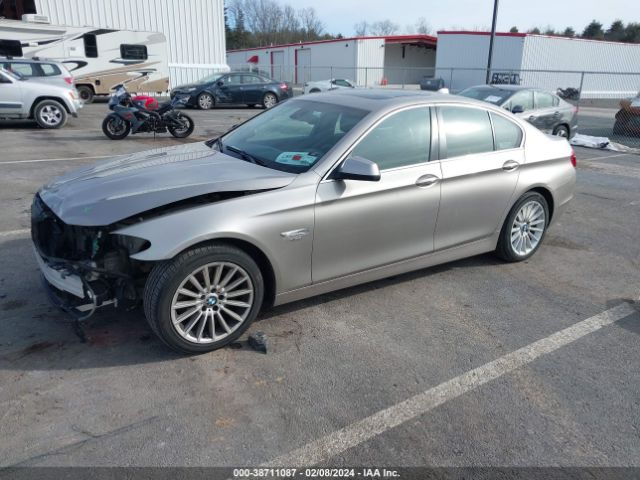 Photo 1 VIN: WBAFU7C52BC781746 - BMW 535I 