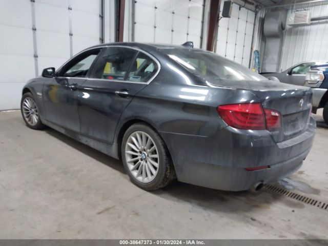 Photo 2 VIN: WBAFU7C52BC872189 - BMW 535I 