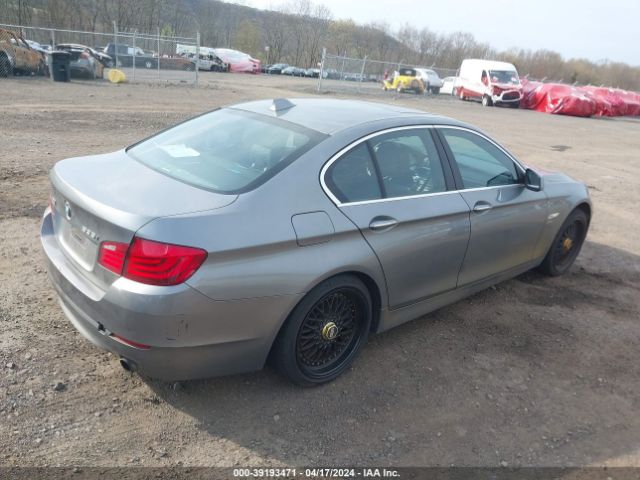 Photo 3 VIN: WBAFU7C52BC874802 - BMW 535I 