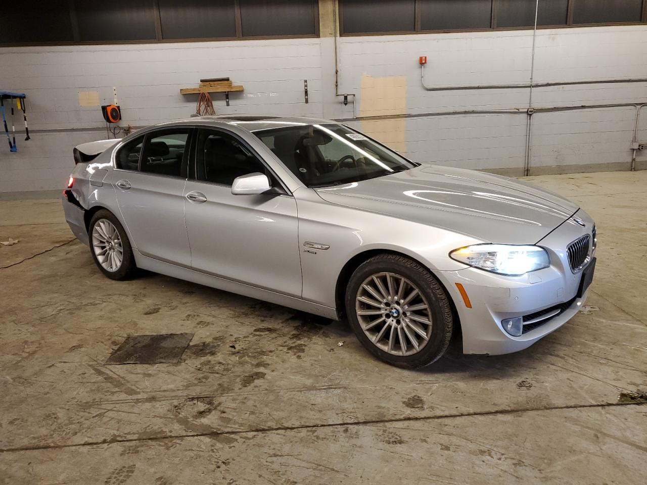 Photo 3 VIN: WBAFU7C52BDU55178 - BMW 5ER 