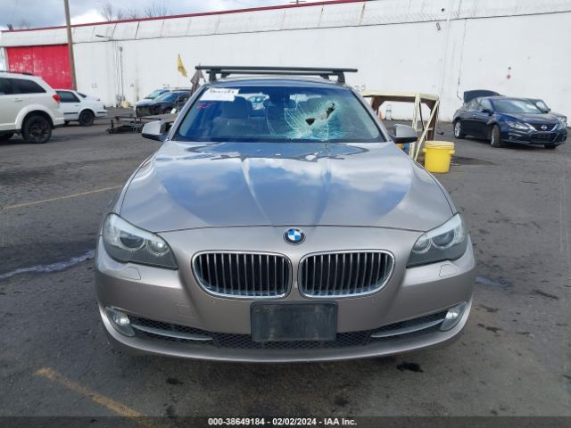 Photo 5 VIN: WBAFU7C52CDU60253 - BMW 535I 