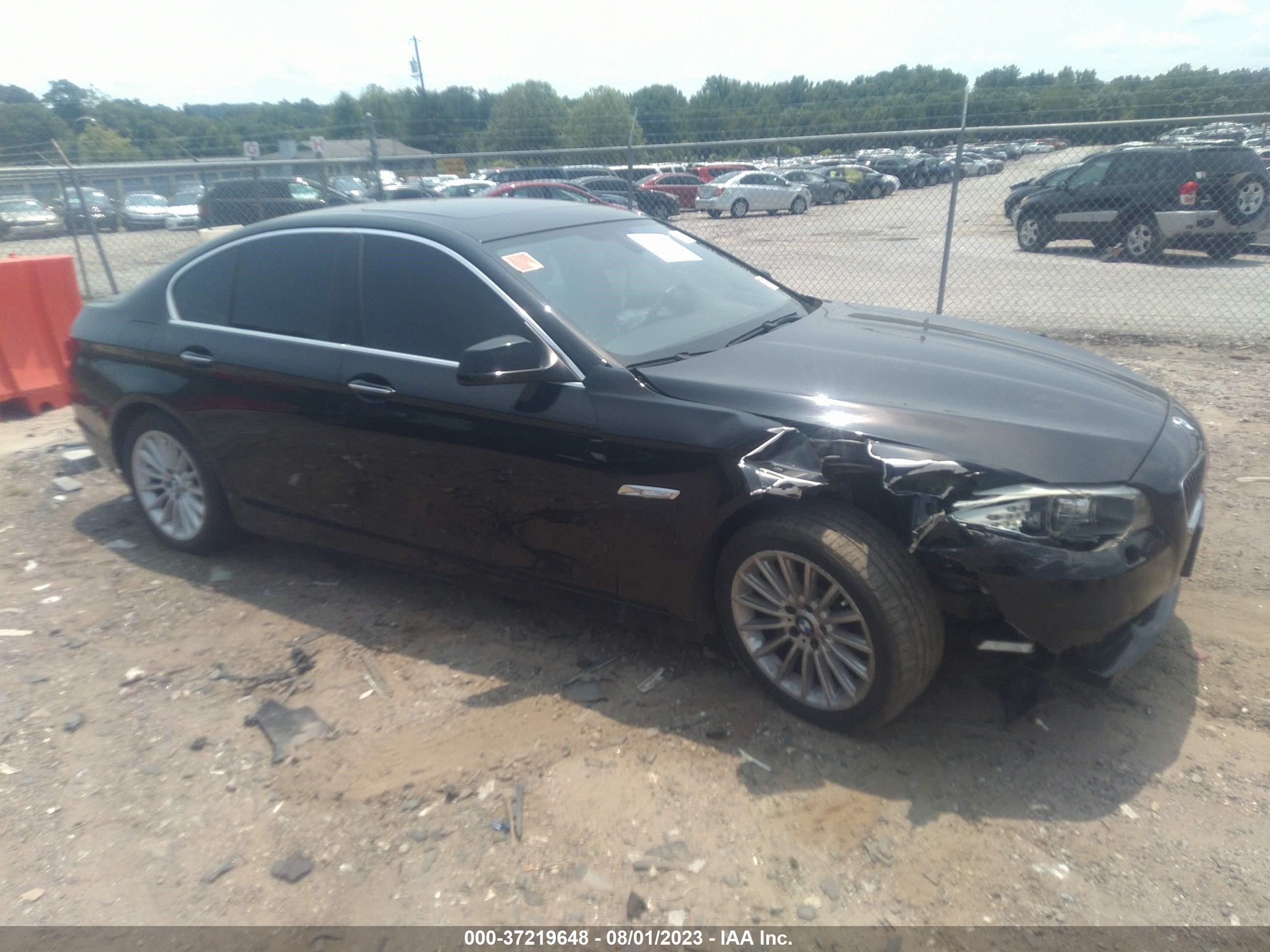 Photo 0 VIN: WBAFU7C52DDU67544 - BMW 5ER 