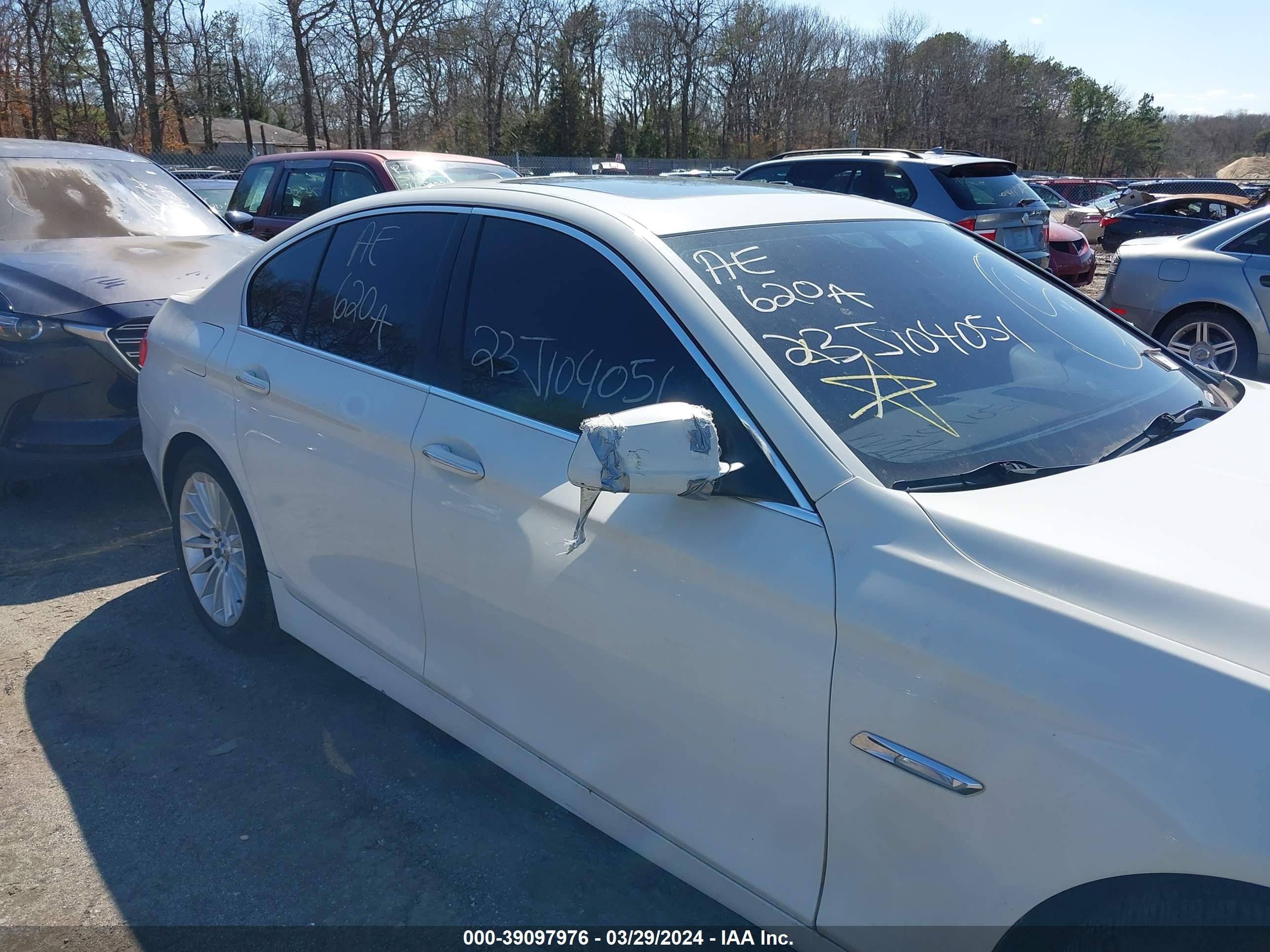 Photo 5 VIN: WBAFU7C53BDU53861 - BMW 5ER 