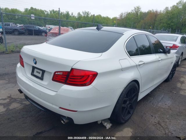 Photo 3 VIN: WBAFU7C53CDU61203 - BMW 535I 