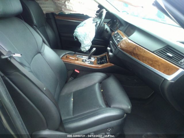 Photo 4 VIN: WBAFU7C54BC777648 - BMW 5 SERIES 