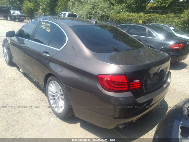 Photo 2 VIN: WBAFU7C54BC870640 - BMW 5 