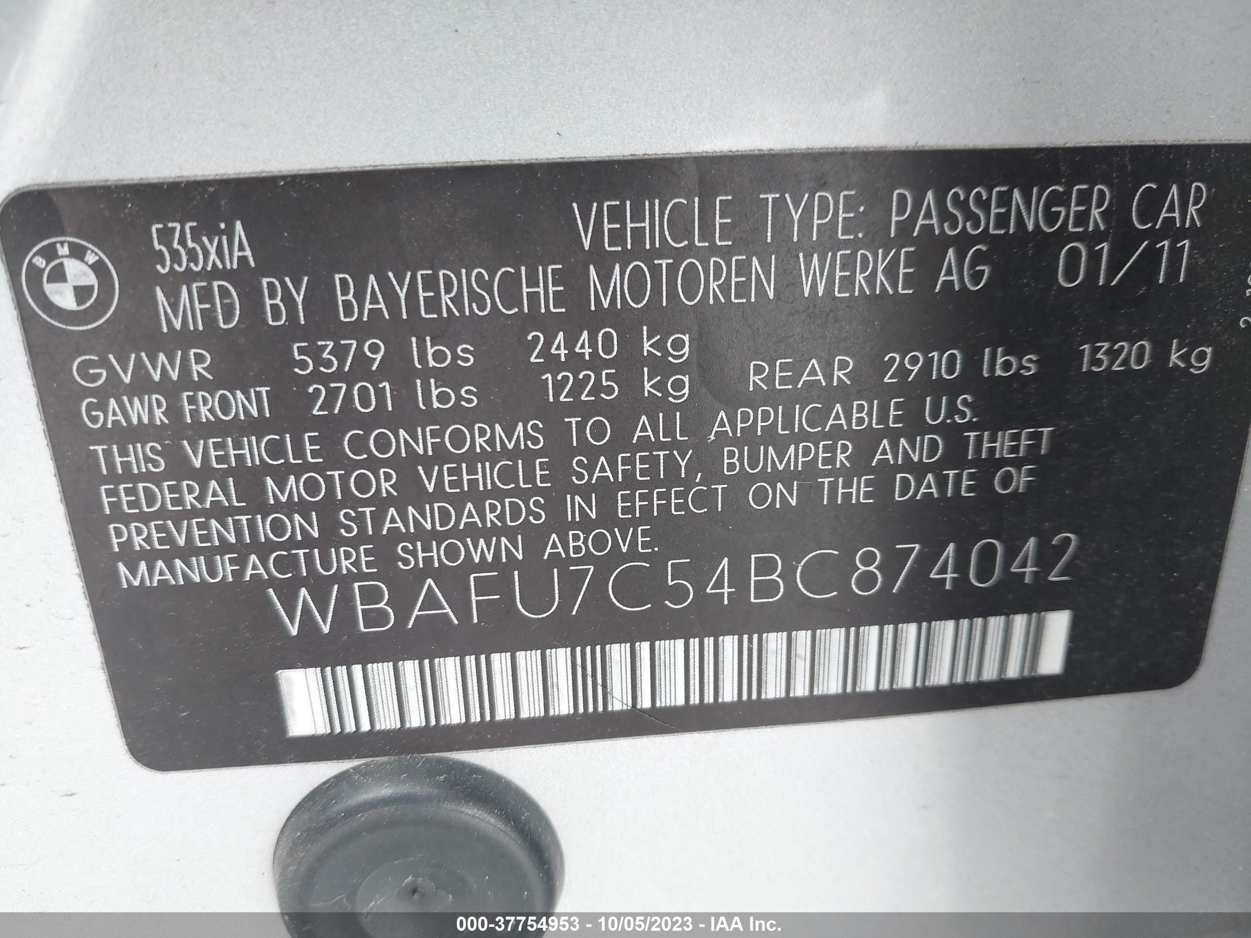 Photo 8 VIN: WBAFU7C54BC874042 - BMW 5ER 