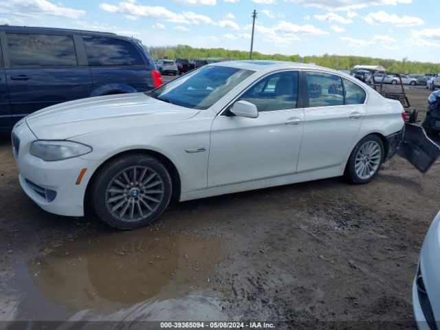 Photo 1 VIN: WBAFU7C54DDU68064 - BMW 535I 