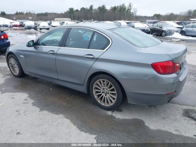 Photo 2 VIN: WBAFU7C55BC874423 - BMW 535I 