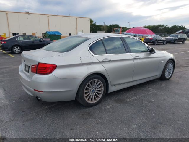 Photo 3 VIN: WBAFU7C55BC876009 - BMW 535I 