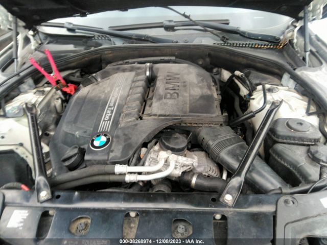 Photo 9 VIN: WBAFU7C55DDU70129 - BMW 5 SERIES 