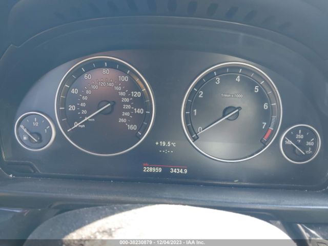 Photo 6 VIN: WBAFU7C56CDU57663 - BMW 535I 