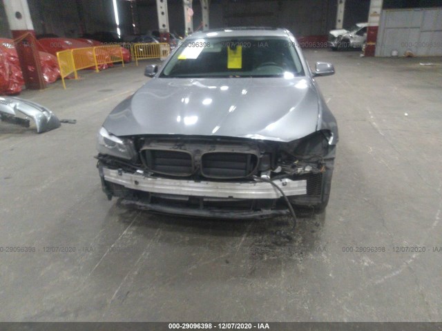 Photo 5 VIN: WBAFU7C56CDU58117 - BMW 5 