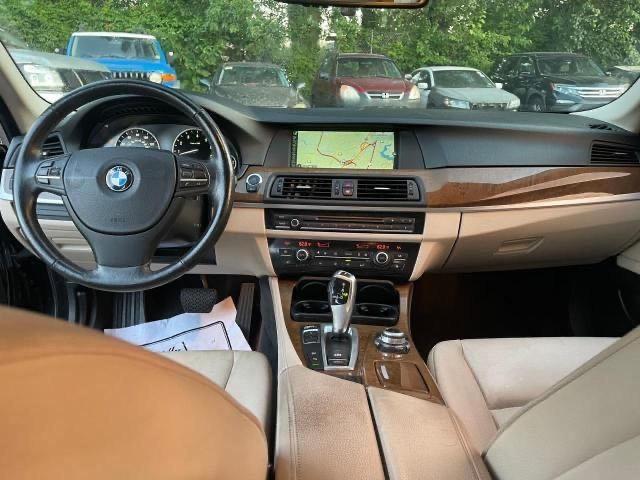 Photo 8 VIN: WBAFU7C56DDU66560 - BMW 535 XI 