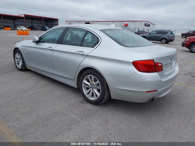 Photo 2 VIN: WBAFU7C57BC869630 - BMW 535I 