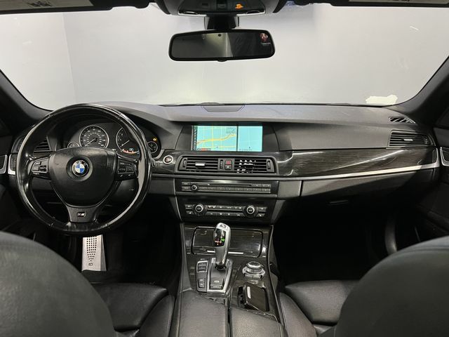 Photo 1 VIN: WBAFU7C57BDU56424 - BMW 5 SERIES 