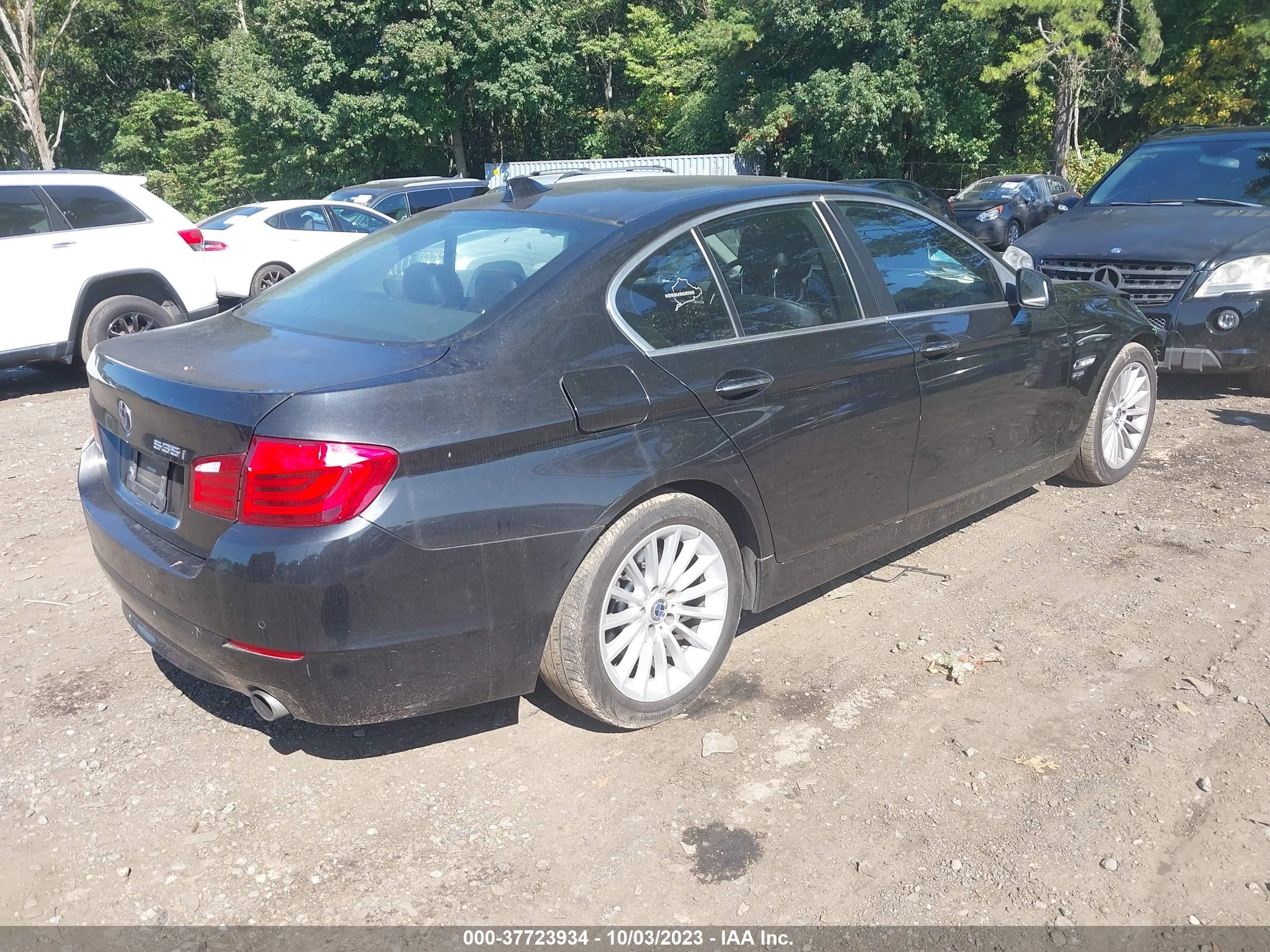 Photo 3 VIN: WBAFU7C57CDU61267 - BMW 5ER 