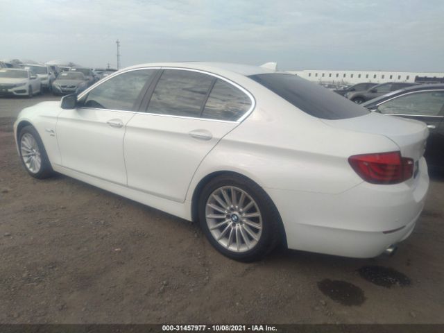 Photo 2 VIN: WBAFU7C58BC778348 - BMW 5 