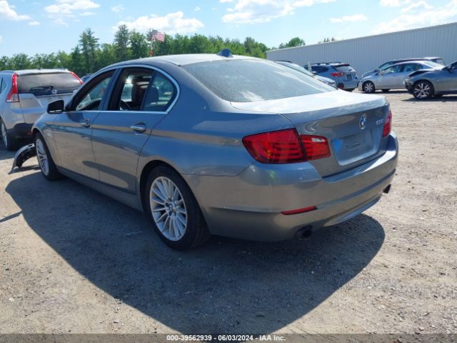 Photo 2 VIN: WBAFU7C58BC872505 - BMW 535I 