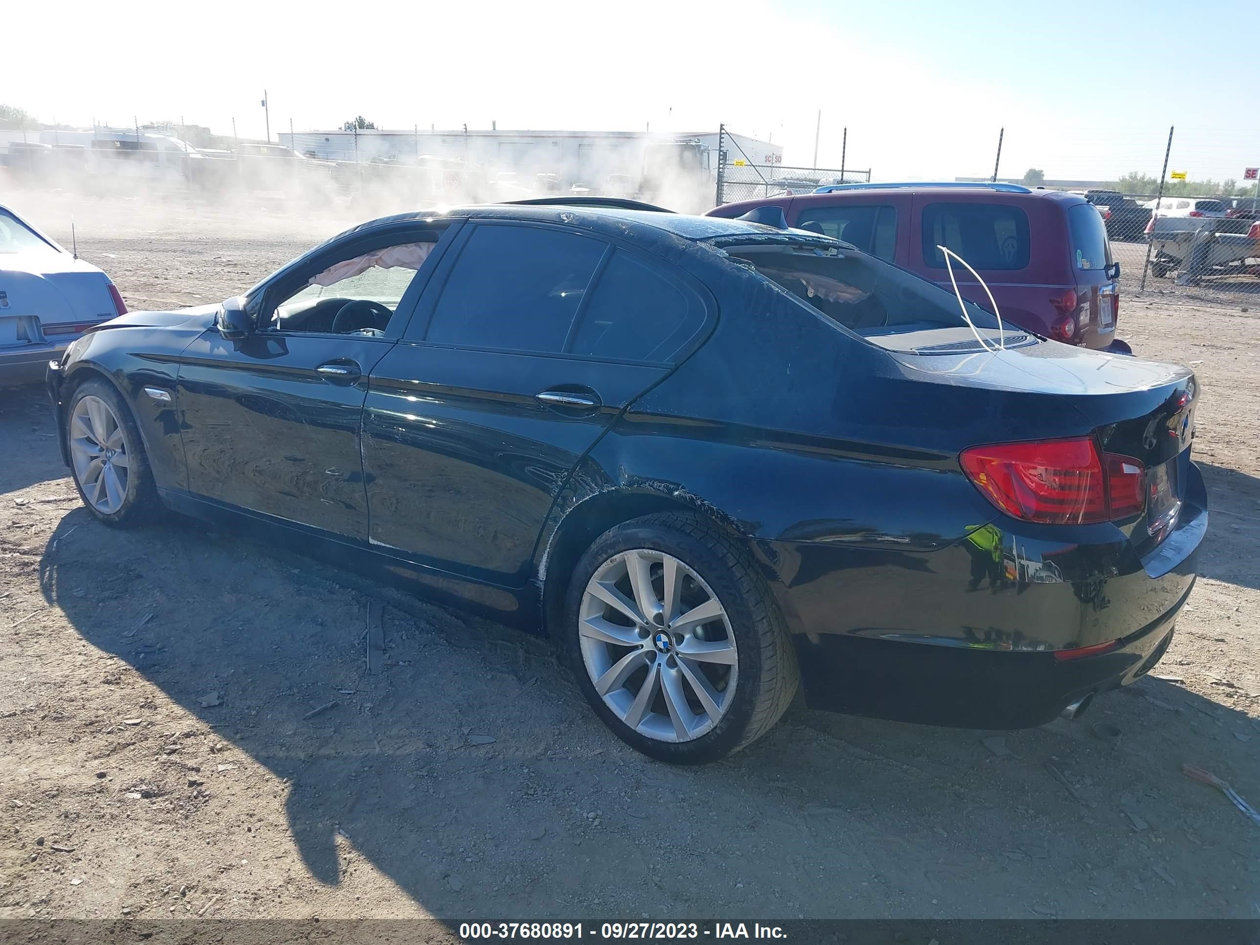 Photo 2 VIN: WBAFU7C58BDU53788 - BMW 5ER 